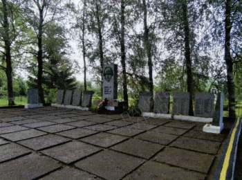 Калининградская обл., Правдинский р-н, п. Зайцево, братская могила