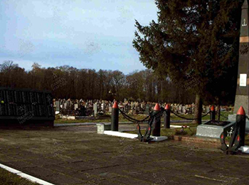 г. Кронштадт, ш. Кронштадтское, 31, городское кладбище