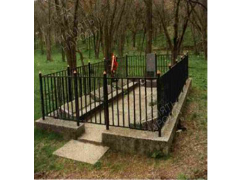 г. Севастополь, Ленинский р-н, Хомутова балка, территория комплекса 'Максимова дача', ул. Каштановая