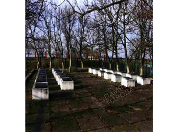 г. Севастополь, Балаклавский р-н, ш. Балаклавское, 5 км, около французского мемориала