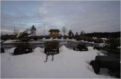 Экспозиция артиллерии и бронетехники