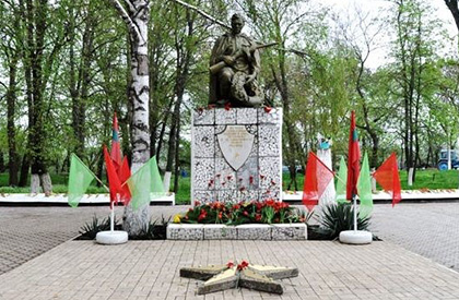 Мемориал, воздвигнутый в память о воинах павших в боях у Тирасполя в 1944 году