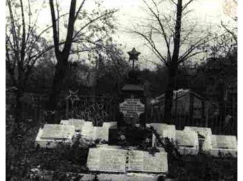 Ленинградская обл., Тосненский р-н, п. Кр. Бор, пр. К. Маркса