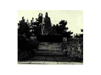 Беларусь, Минская обл., Солигорский р-н, развилка дорог Солигорск-Старобин-Микашевичи, в 8 км от г. Солигорска